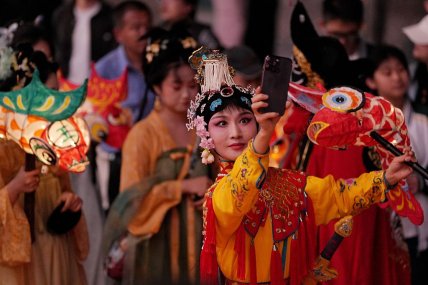 Китайский Новый год 2026