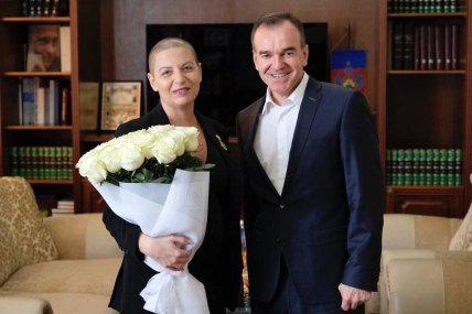 Маргарита Симоньян без перуки