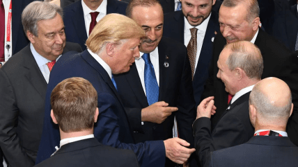 Владимир Путин на саммите G20 в 2019 году
