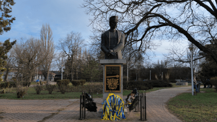Пам'ятник Івану Мазепі у румунському місті Галац