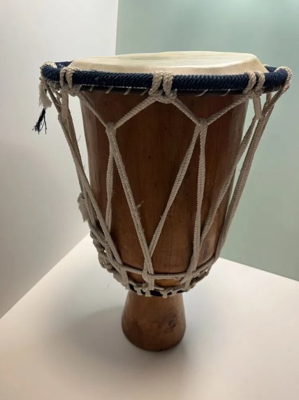 Африканський музичний інструмент