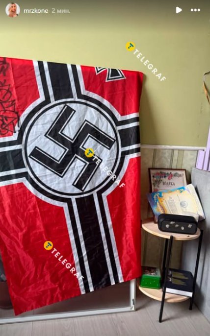 Анастасія Мирзак фотографувалася зі свастикою