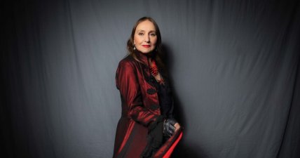 Лариса Кадочникова