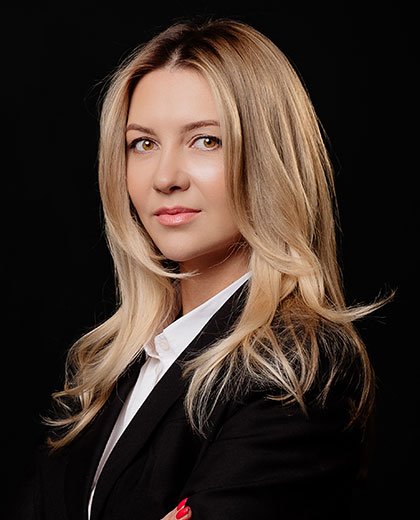Адвокат Эльвира Лазаренко