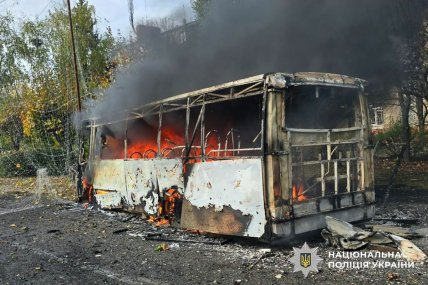 Наслідки ворожого удару у Краматорську. Фото: Національна поліція України