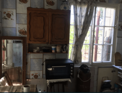 Житло в Затоці