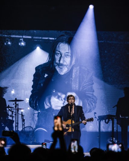 льова бі-2 єгор бортник