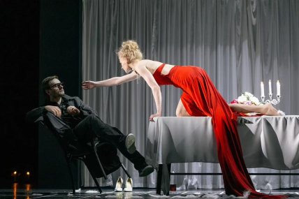 Светлана Ходченкова