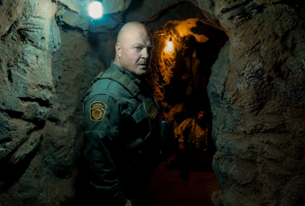 Майкл Чиклис в сериале "Койот"