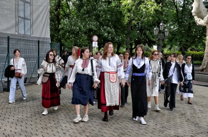 День вишиванки в Україні