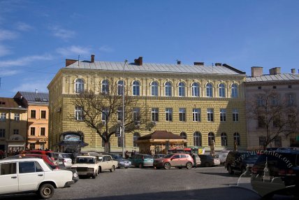 Будинок №9, проспект Шевченка, Львів