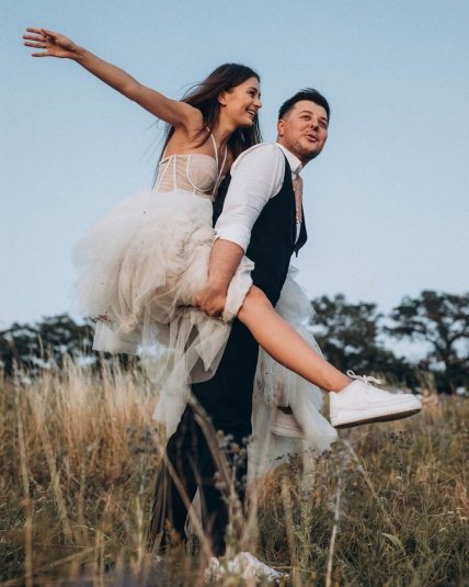 богдан шинкарев с женой