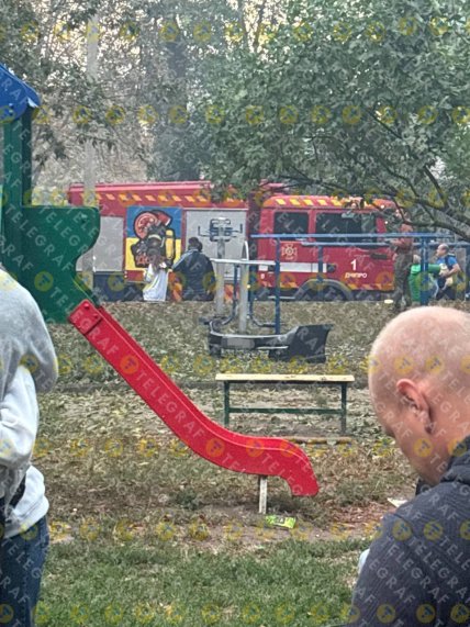 Рятувальники на місці атаки РФ у Дніпрі