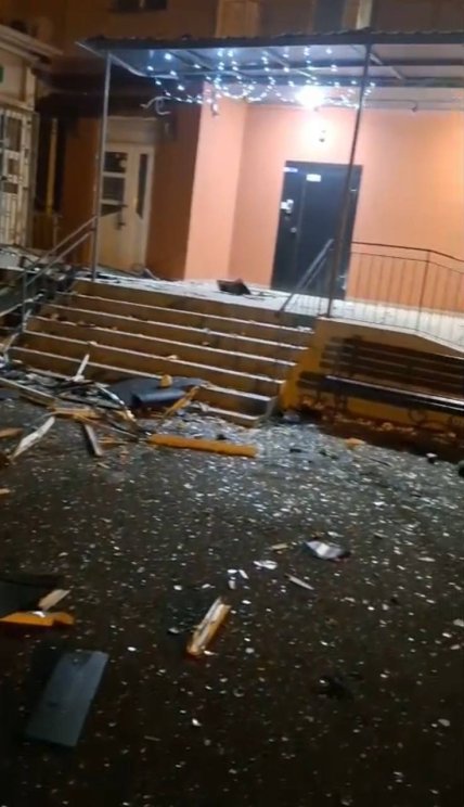 Будівля в Одесі, пошкоджена російським дроном 31.12.2025