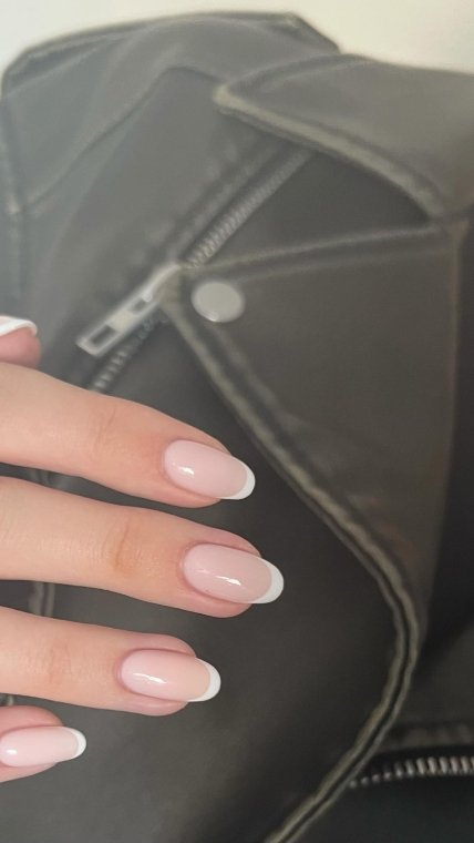 французский маникюр