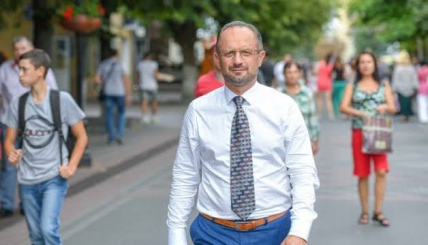 Роман Бессмертный
