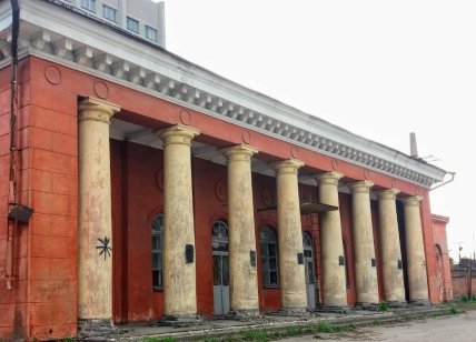 Дніпровський машинобудівний завод