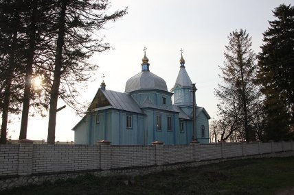 Де народився художник Іван Марчук