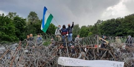 Протесты в Башкирии: защитники горы Куштау подрались с силовиками