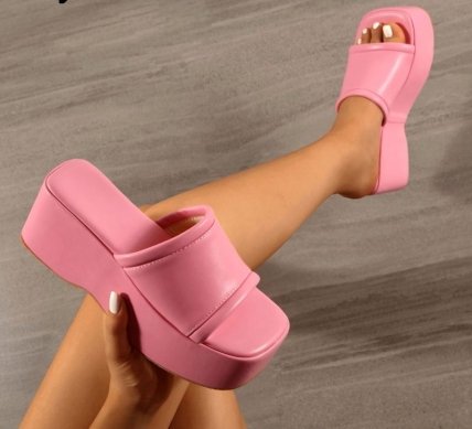 Босоножки на платформе