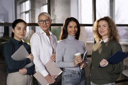 Коллеги всех возрастов