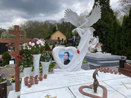 Могила Ірини Бережної
