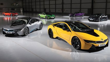 BMW i8 представлен в новых цветах