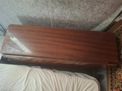 Полированный стол-книжка производства СССР