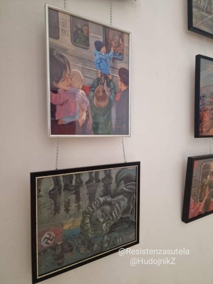 Фото с выставки "ResistenZa"