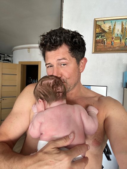 Андрій Джеджула – багатодітний батько. Фото: instagram.com/djedjula