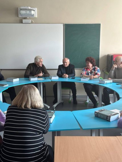 Чим зараз займається Володимир Литвин