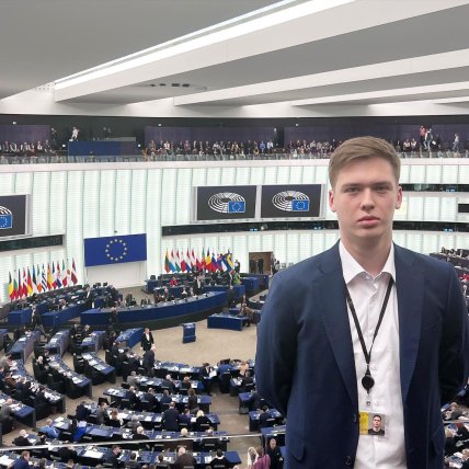 Игорь Лаченков, как стал известным