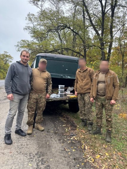 Вадим с бойцами