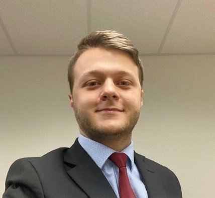 Владислав Фарапонов