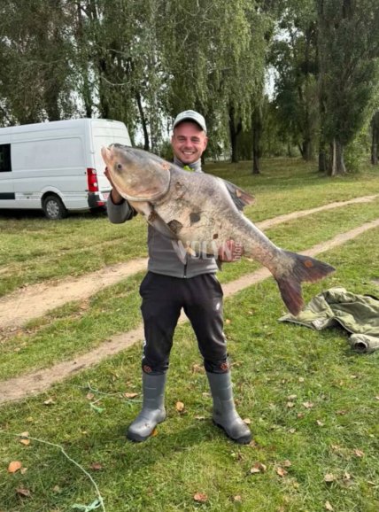 Рыбалка в Ковеле выловил толстолобика