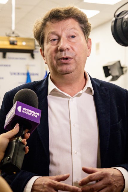 Мирослав Мельник