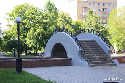 Український бульвар у Москві