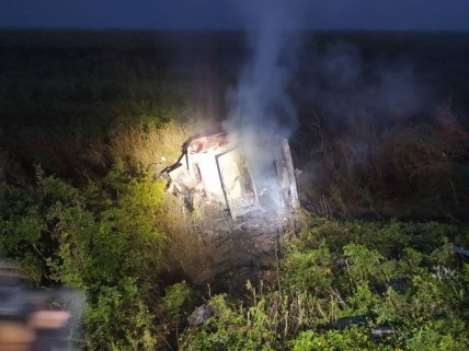 В Мерседесе сгорели двое взрослых и трое детей