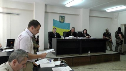 В Мариуполе оставили под арестом 6 подозреваемых в убийстве сотрудника СБУ