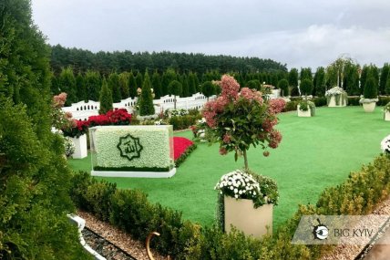 могила Игоря Ахметова брата Рината Ахметова