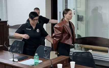 Івахненко у піджаку Stassia 12