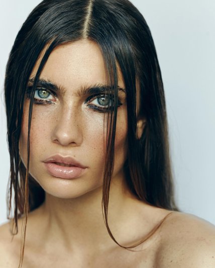 Дівчина Макса Барських