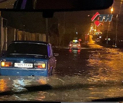 В Харькове прошел сильный ливень 14.07.2020