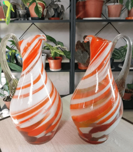 Посуда из гутного стекла. Фото: OLX