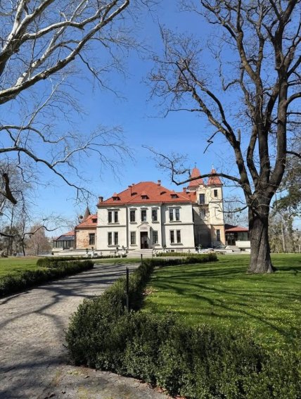 Палац Яблоновських-Бруницьких