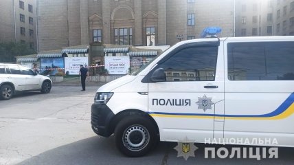 Поліція оточила місце самогубства Олега Привалова