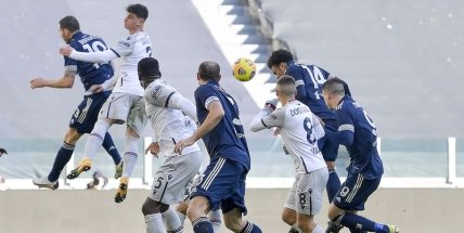 Ювентус справился с Болоньей в Серии А