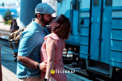 История людей на вокзалах. Фото: Ян Доброносов