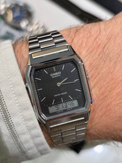 Часы Casio