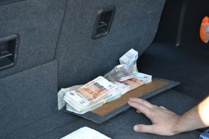 СБУ: Заблокирована схема незаконного обмена гривен